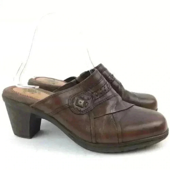 Earth Origins Heels Size 7 Layla Leather Mules - Picture 1 of 9